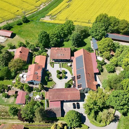 Gut Schwarz-N Hof Ferienwohnungen Bad Griesbach  Exteriör bild