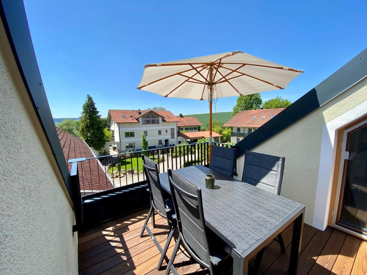 Gut Schwarz-N Hof Ferienwohnungen Bad Griesbach  Exteriör bild