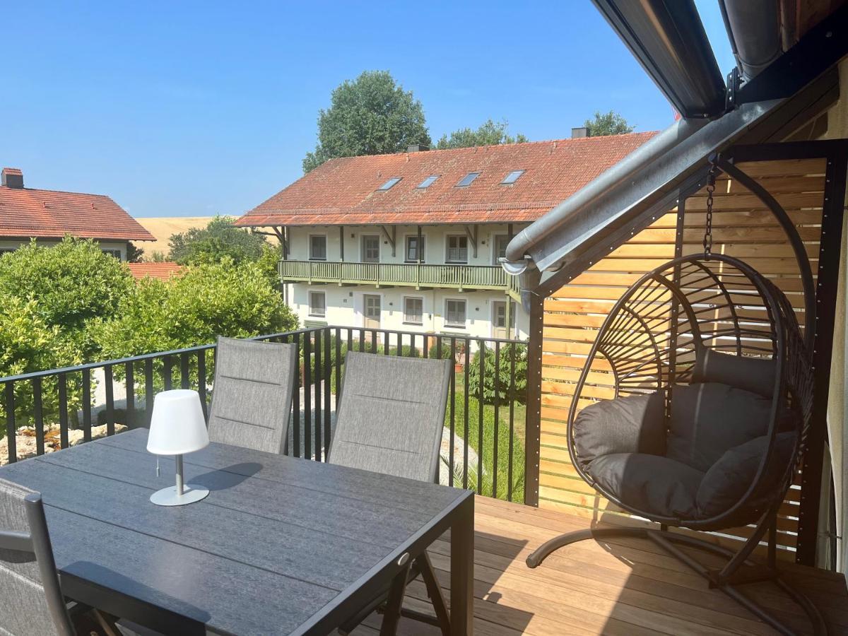 Gut Schwarz-N Hof Ferienwohnungen Bad Griesbach  Exteriör bild